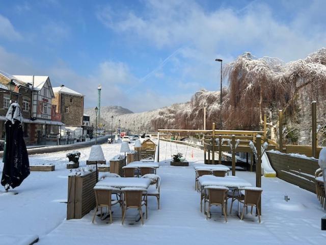 Hotel Val De La Cascade Stavelot Kültér fotó